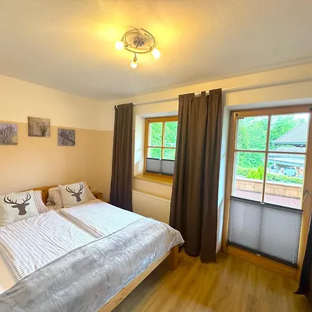 Golfweg Apartman *